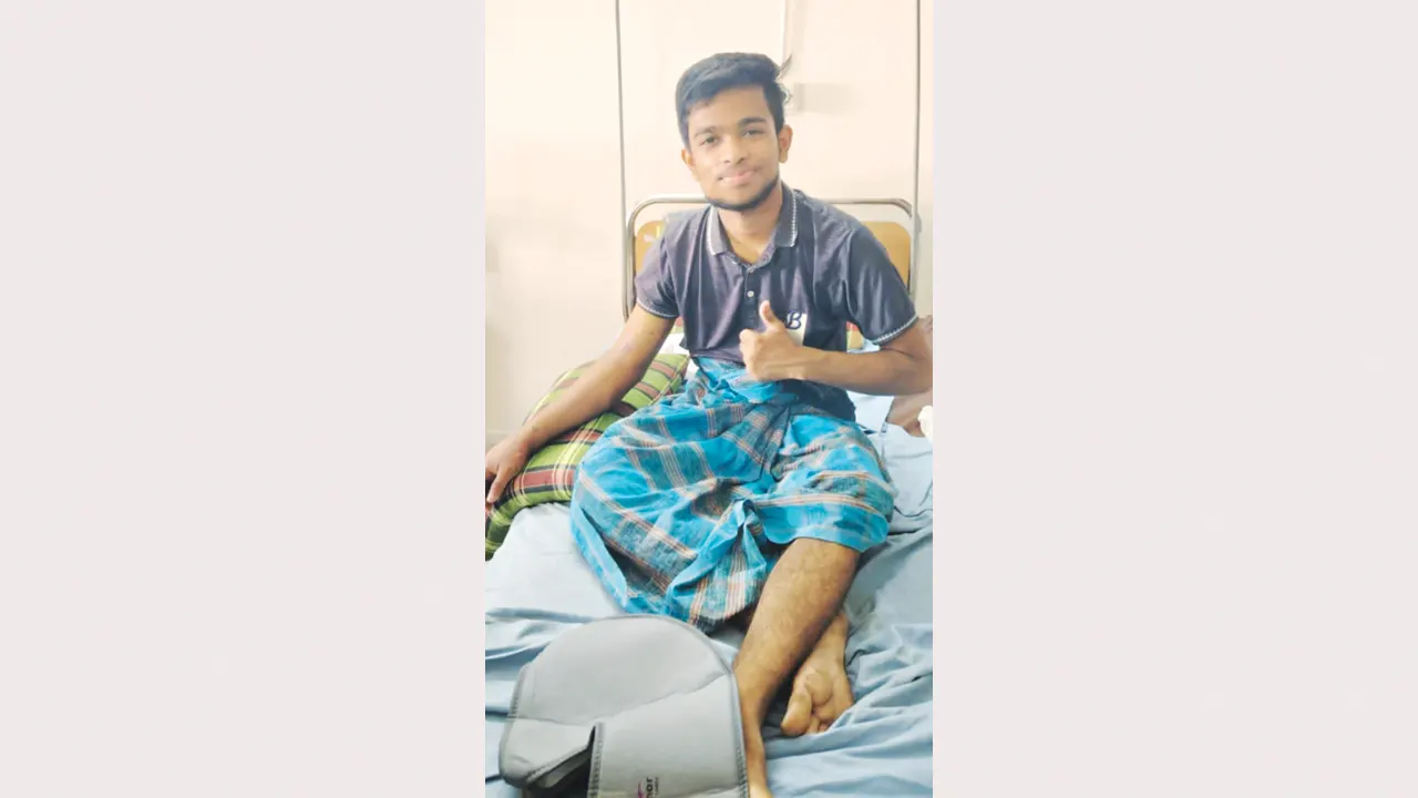 শরীরে ২০০ গুলি, মেলেনি ‘জুলাই যোদ্ধা’র স্বীকৃতি...