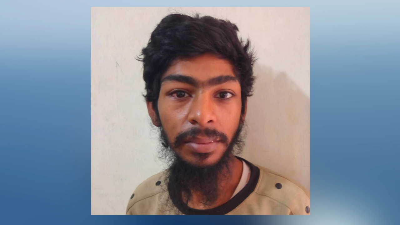 বিচারকের জুতা চুরি করা সেই চোর কারাগারে...