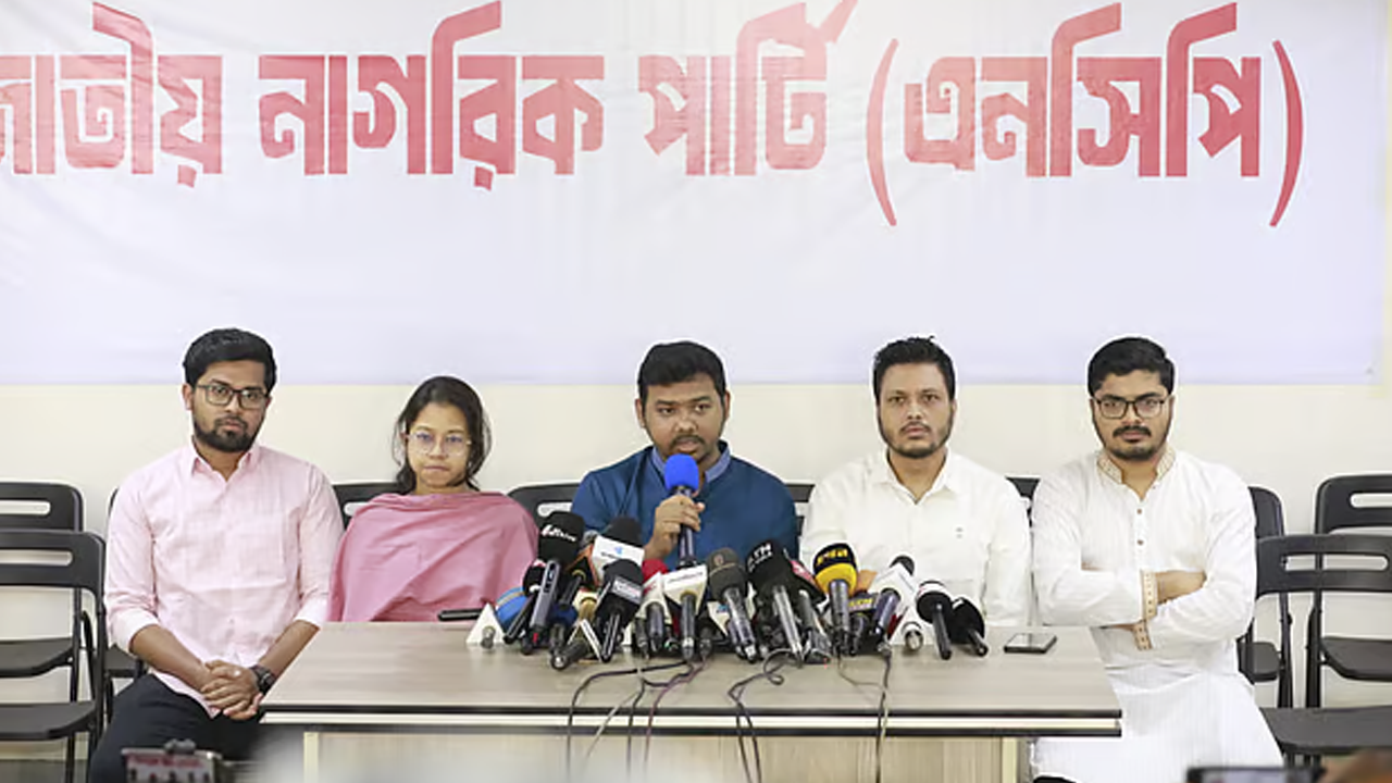 ১৬ বছরে ভোট ও ২৩ বছরে প্রার্থী হওয়ার প্রস্তাব রাখ...