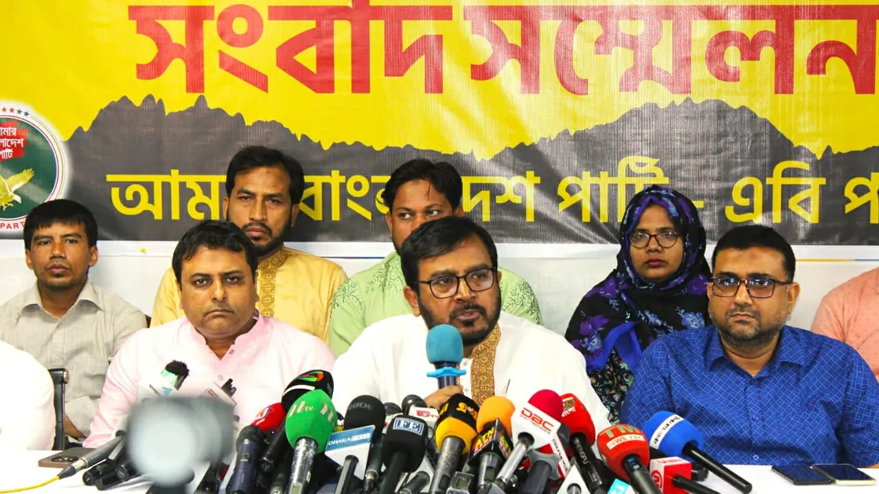 ‘এত কিছুর পরও আ.লীগের পরিবর্তনের কোনো লক্ষণ নেই’...