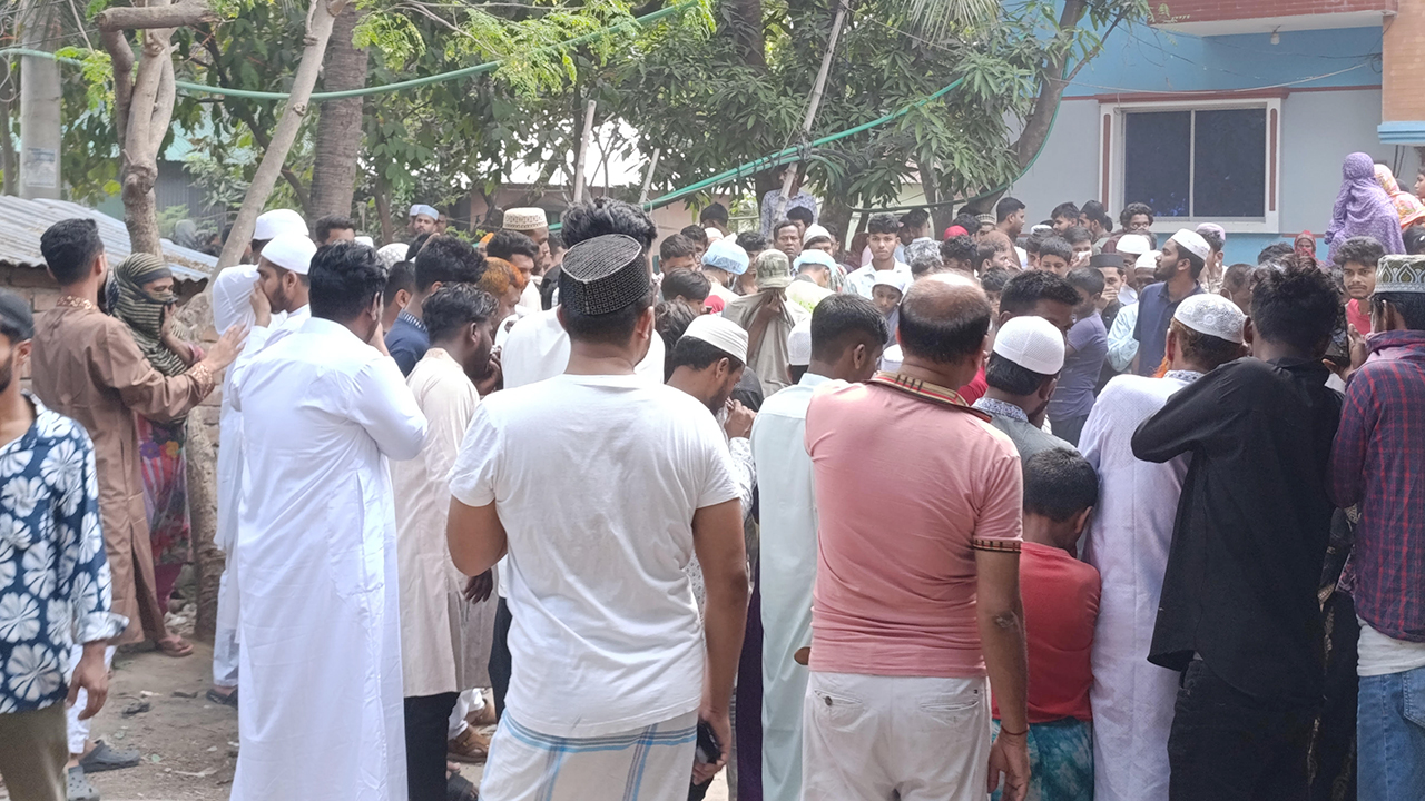 নারায়ণগঞ্জে নারী-শিশুর বস্তাবন্দি ৩ মরদেহ উদ্ধার...