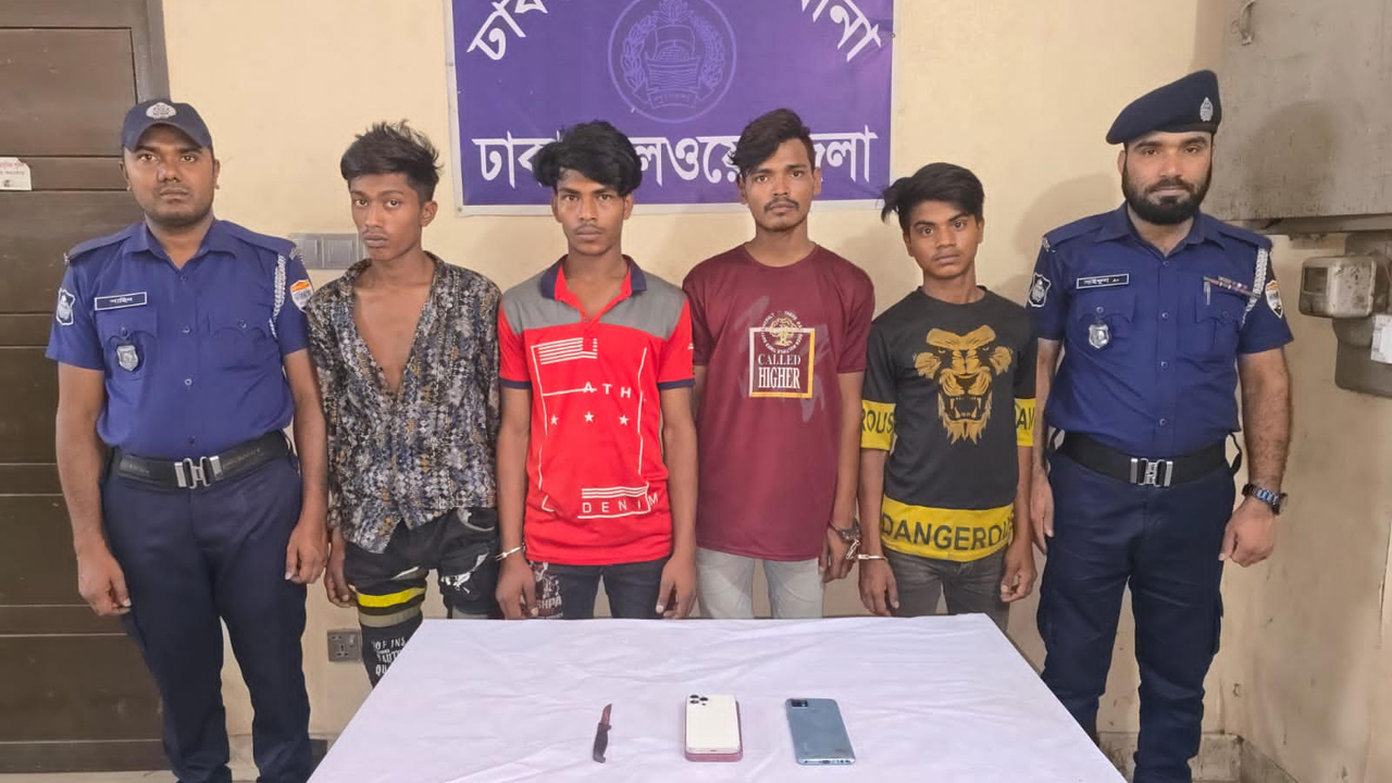 বিমানবন্দর-কমলাপুর রুটে ছিনতাই চক্রের মূলহোতা ইয়াস...