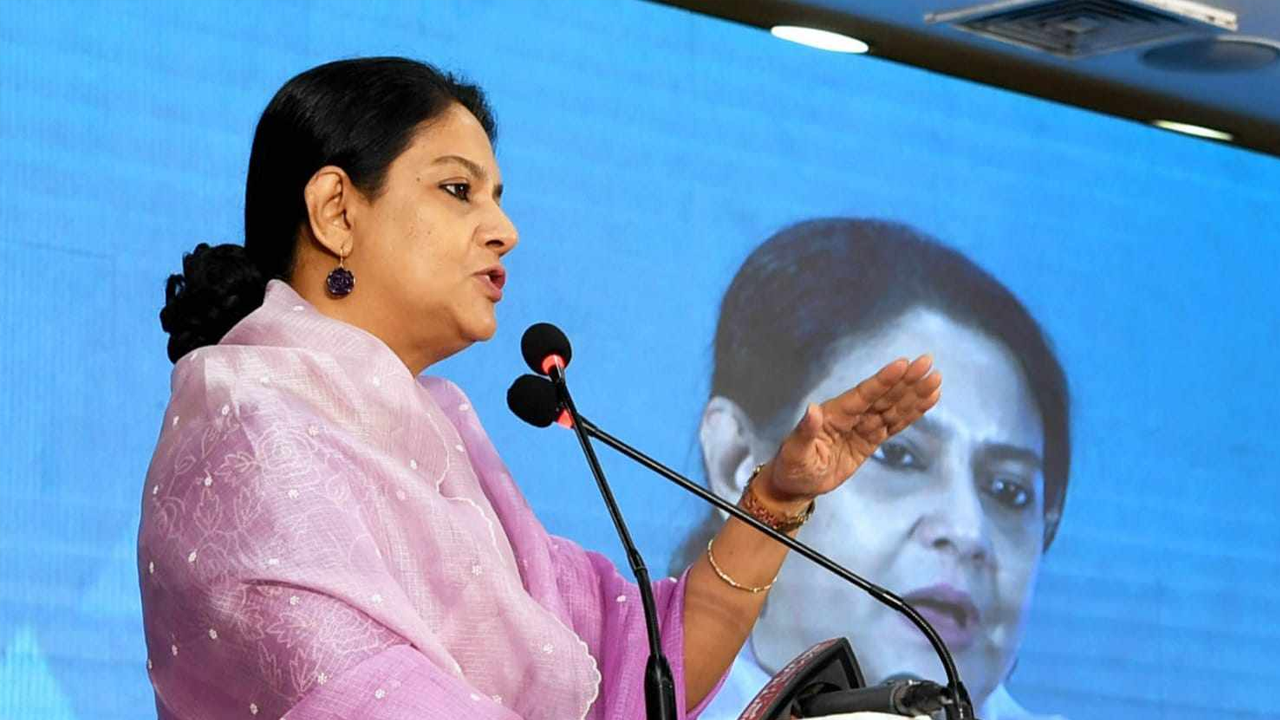 টেকসই উন্নয়নের জন্য সব খাতে ন্যায্য রূপান্তরের আহ্...