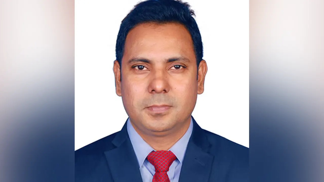 সাংবাদিককে সাজা দেওয়া সেই ইউএনওকে বদলি...