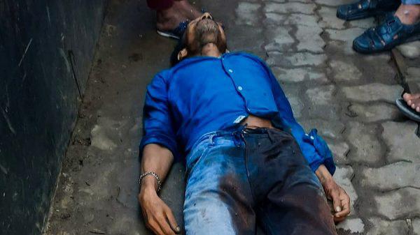 সাভারে কুলিকে ছুরিকাঘাতে হত্যা করেছে দুর্বৃত্তরা...