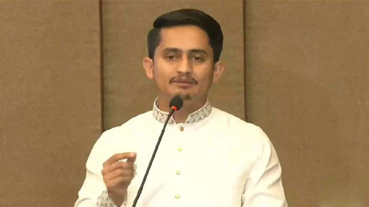 হাইকোর্ট নিয়ে বিরূপ মন্তব্য : সারজিসের বিরুদ্ধে অভ...