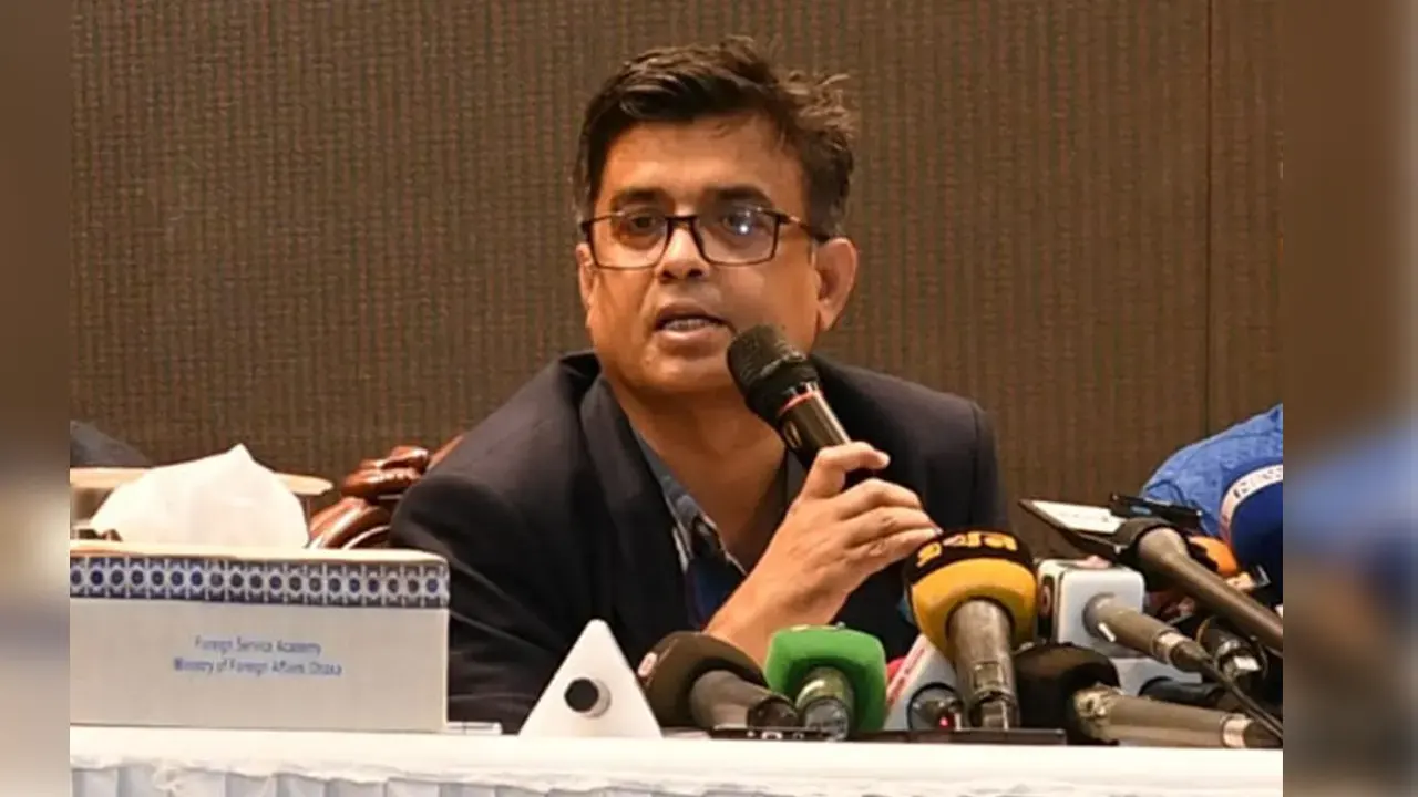 সংবাদমাধ্যমে ভুল তথ্য ছড়ানোয় উদ্বিগ্ন প্রেস সচিব...