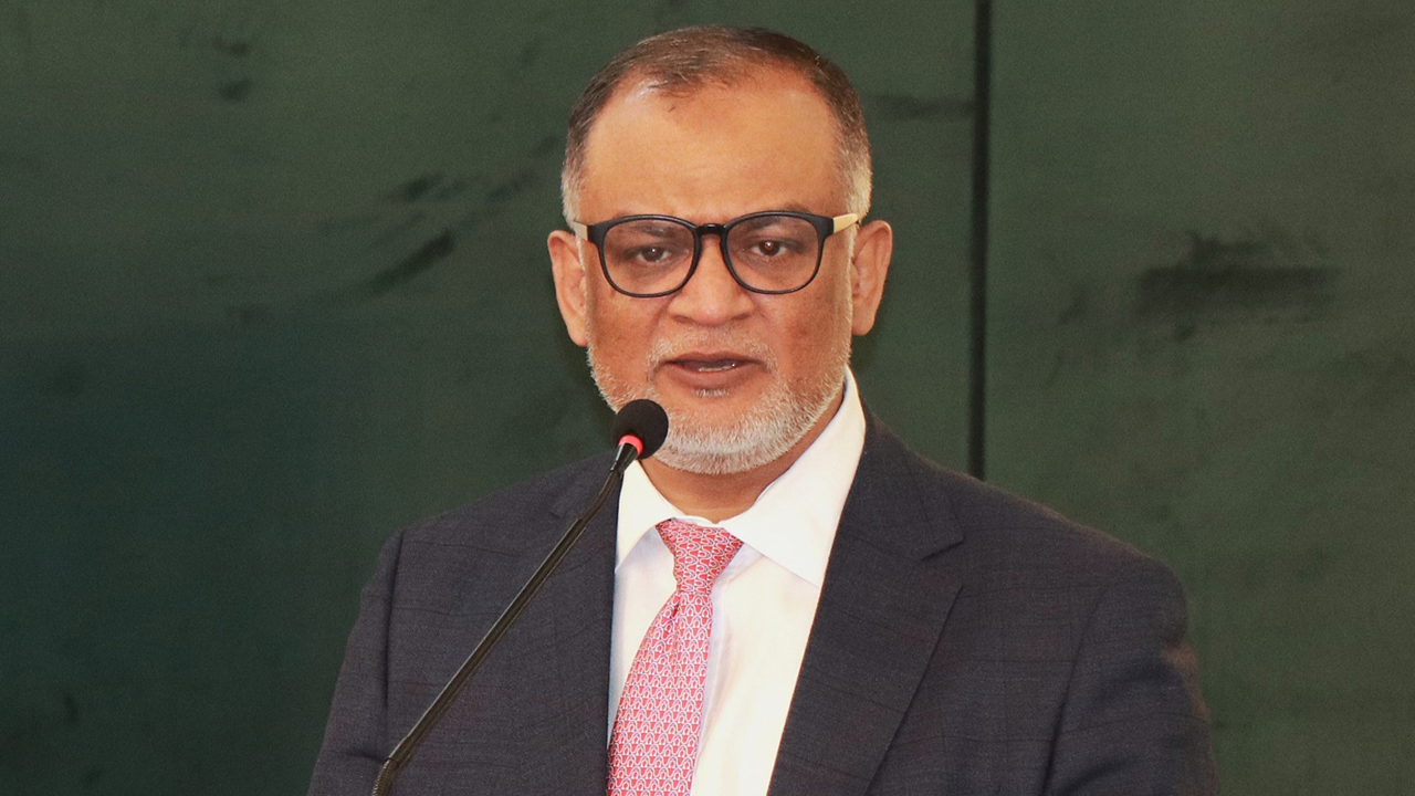 সোমবার যুক্তরাষ্ট্রে যাচ্ছেন বাণিজ্য উপদেষ্টা...