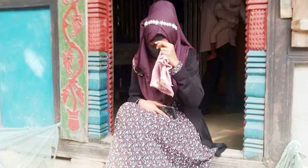 নিষিদ্ধ ছাত্রলীগ নেতাকে বিয়ের দাবিতে বৈষম্যবিরোধী ...