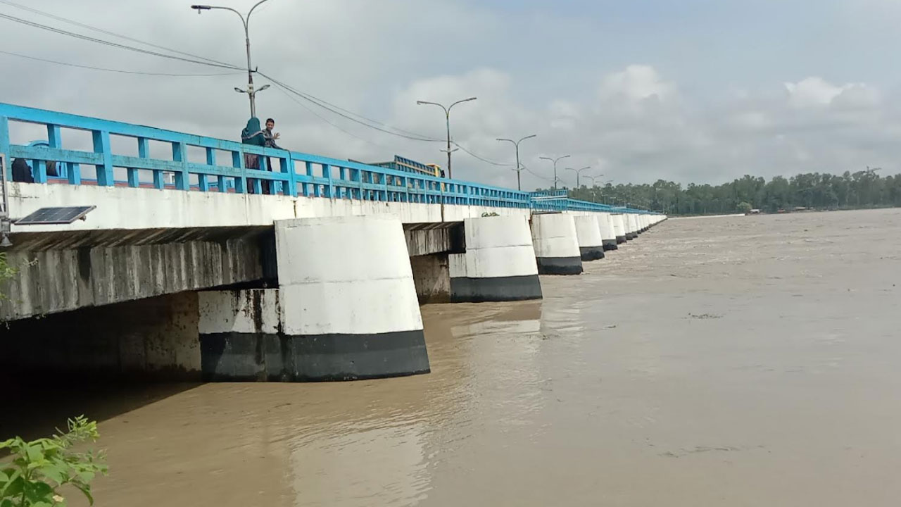 তিস্তার পানি ফের বিপৎসীমার ওপরে, নদীপাড়ে বন্যা আতঙ...