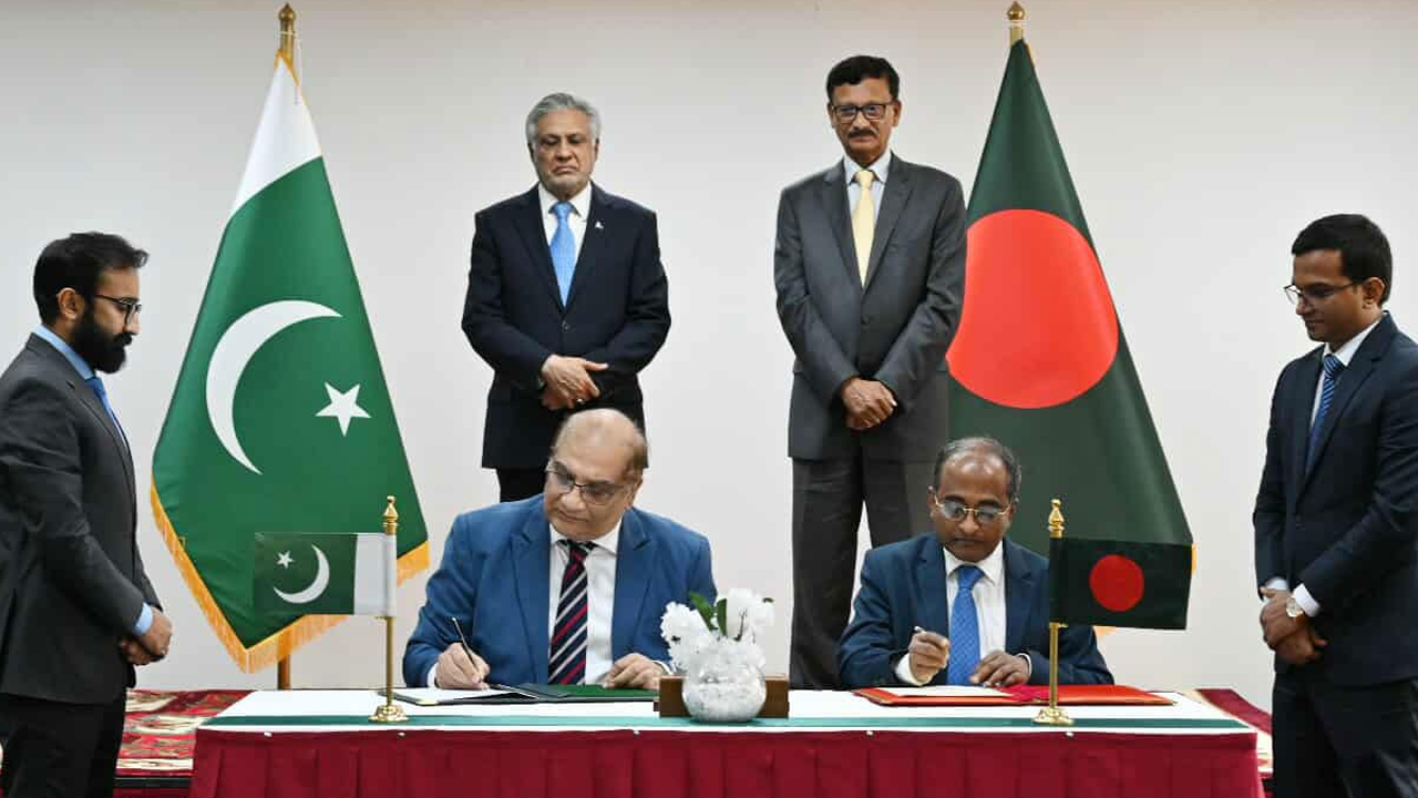 যেসব চুক্তি-সমঝোতা স্মারক সই হলো বাংলাদেশ-পাকিস্তা...