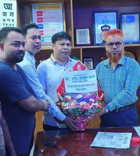 যশোরে সিভিল সার্জনকে মেডিকেল টেকনোলজিস্ট পরিষদের অ...