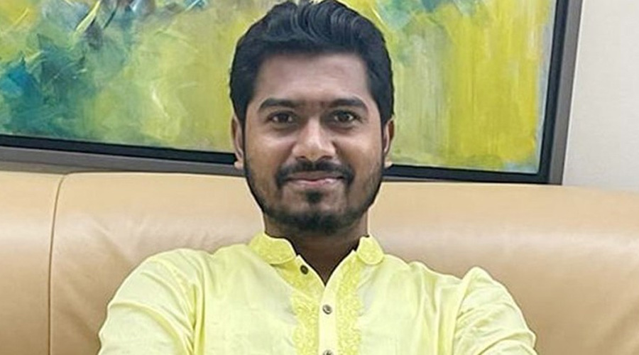 ডাকসু নির্বাচনে বিজয়ীদের অভিনন্দন জানালেন সাবেক ভি...
