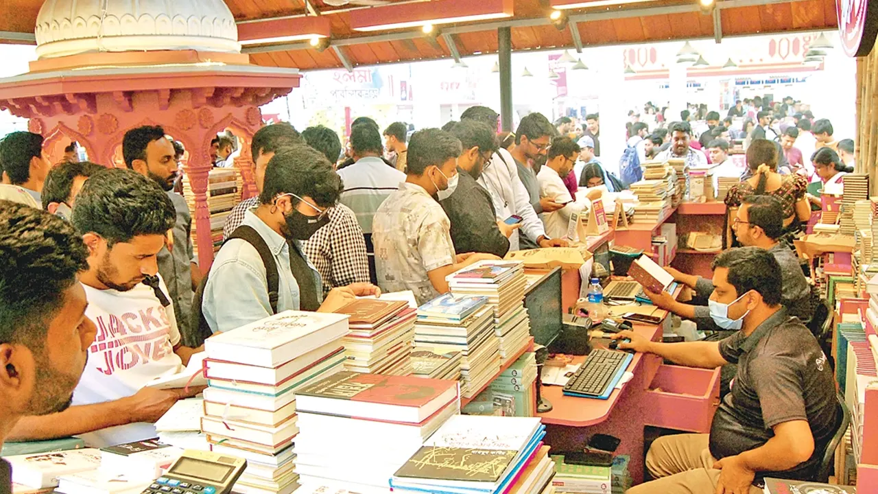 আগামী বছরের বইমেলার সময় পরিবর্তন...