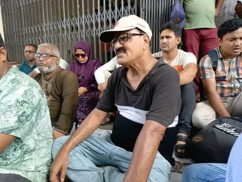 রসিকের দুর্নীতির সংবাদ প্রকাশ করায় মব সৃষ্টি করে স...