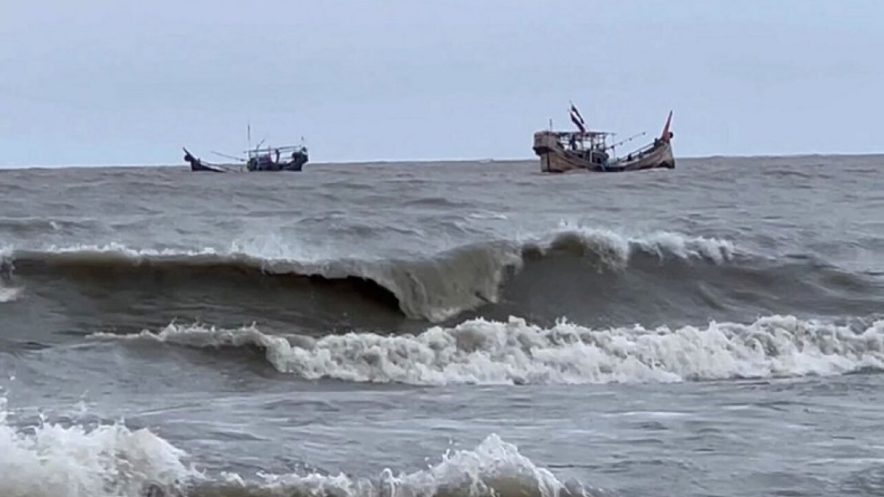ঘূর্ণিঝড় নিয়ে আবহাওয়া অফিসের বার্তা...