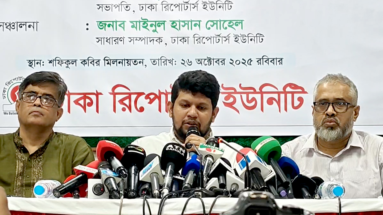 নভেম্বরে ক্যাবিনেট ক্লোজড হয়ে যাবে : তথ্য উপদেষ্টা...