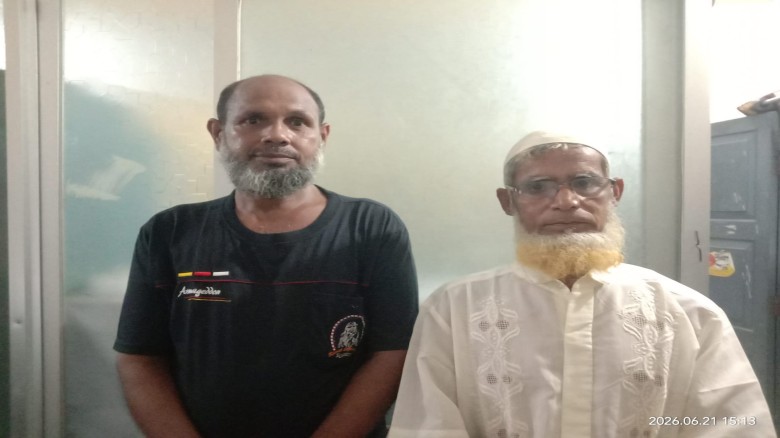 লোহাগড়ায় ঝিনুকে মুক্তা চাষে নতুন দিগন্ত:...
